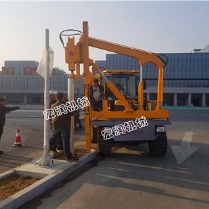 宏润机械护栏打桩机徐州新沂施工现场