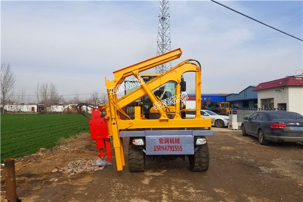 公路波形护栏打桩机