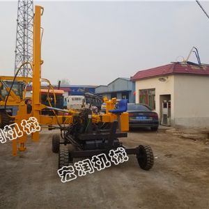 小型护栏打桩机