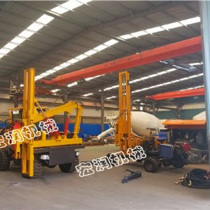 宏润高速护栏钻孔机河南施工中