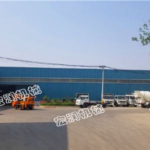 宏润高速护栏钻孔机河南施工中