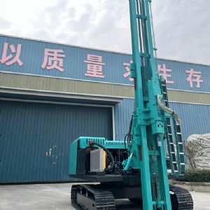 履带式光伏打桩机