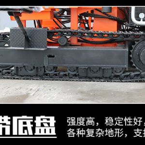 履带光伏打桩机